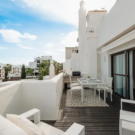 Moderno Apartamento De Dos Al Lado Del Golf Apartment Estepona