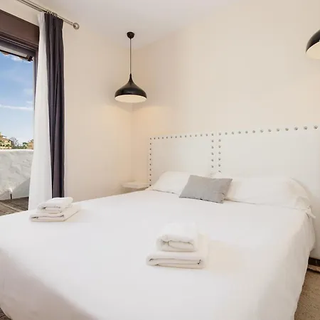 Moderno Apartamento De Dos Al Lado Del Golf Apartment *